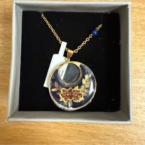 Zarsan flower lapis lazuli gold tone chain with large blue flower pendant